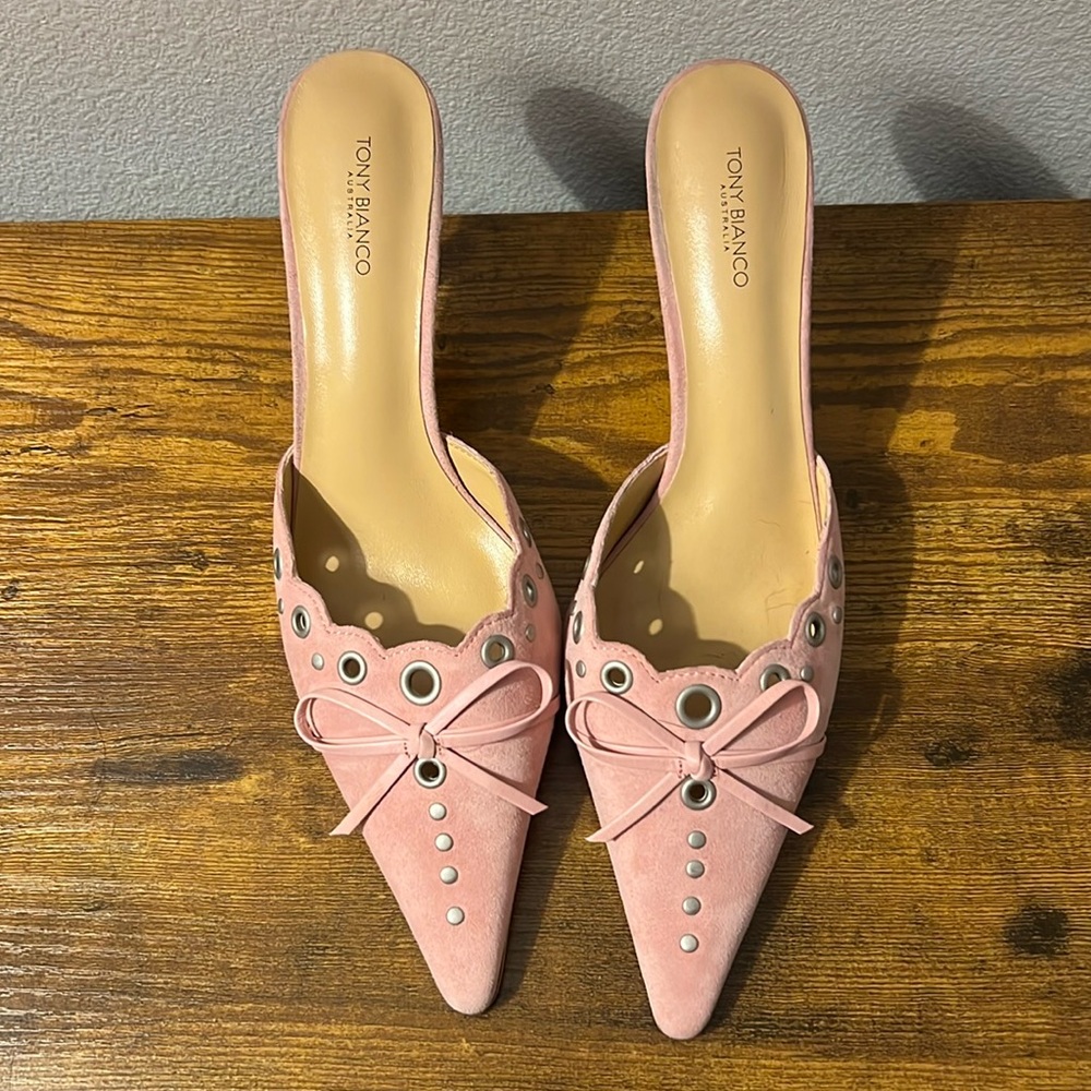 Tony Bianca size 8 pink heels